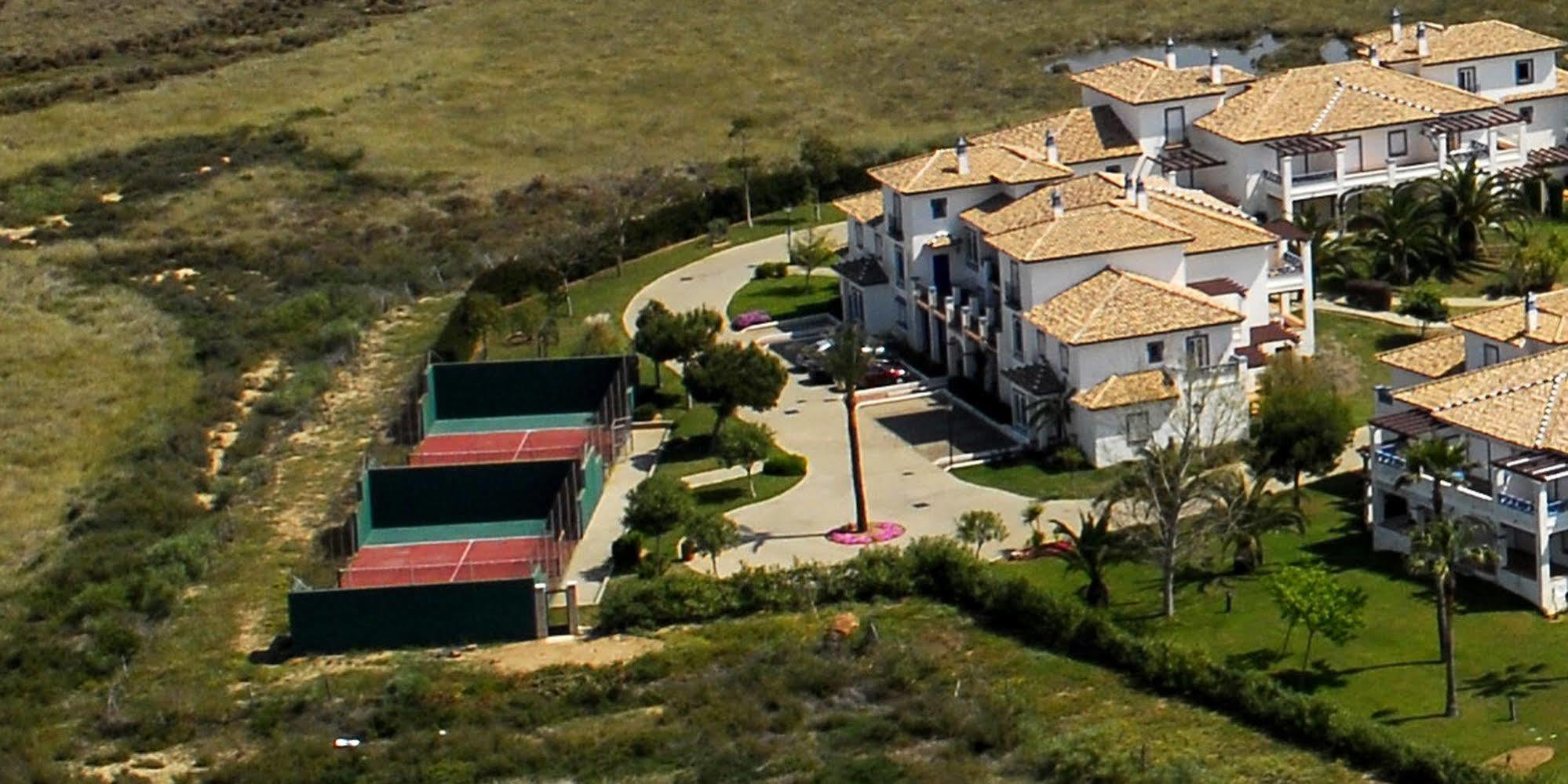 Leo San Bruno Apartment Isla Canela Luaran gambar